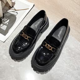 Retro British-style loafers with tassels, chunky heels, thick soles, and height-increasing features for women
