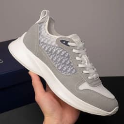 2026 New Men Casual Shoes Unisex Women Slip-Resistant Outdoor Soft Walking Sneakers