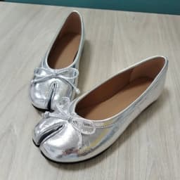 Genuine Leather Split Tabi Toe Ballet Flats Women Chinese Knot Soft Slip On Flat Walking Shoes