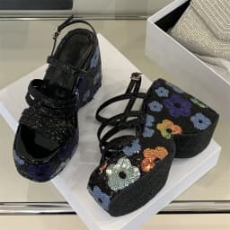 Eilyken CRYSTAL Diamonds Sequin Cloth Buckle Strap Platform Wedges Women Sandals Street Style High Heels Summer Shoes