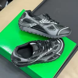 2026 Women Men Sport Running Shoes Breathable Anti Slip Cushioning Road Run Sport Lifestyle Outdoor Sneakers seohS bottegA venetaeS