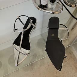 SUOJIALUN 2025 New Brand Women Sandal Fashion Narrow Band Flat Heel Ladies Gladiator Shoes Pointed Toe Ankle Buckle Zapatos Muje