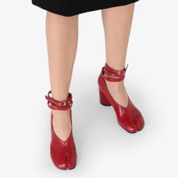 2026 Autumn Brand Design Split Toe Women Pumps Elegant Red Leather Shoes Women Chunky Round Strap Buckle High Heels Female