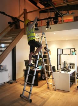 Telescopic Ladder Aluminium Multi-Purpose Ladder 2-in-1 Straight A-Frame Ladder with EN131 Certified Max Load 150kg 3.8M / 5.8M