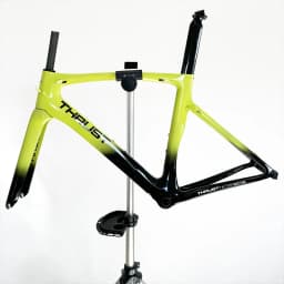 ship from spain THRUST T1000 Carbon Road Bike Carbon Fiber Frame Bicycle 700C Wheel Bicycle Accessories Di2 And Mechanical