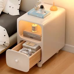 Girl Cute Nightstand Minimalist Woman Space Saving Luxury Bedside Table Modern Decoration Mesitas De Noche Furniture Bedroom
