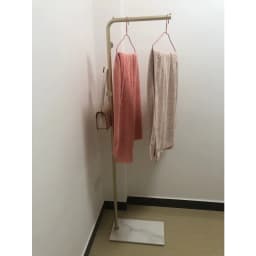 Modern Floor Standing Garment Rack with Marble Board Heavy-Duty Metal Clothing Hanger Organizer Durable Freestanding Coat Stand