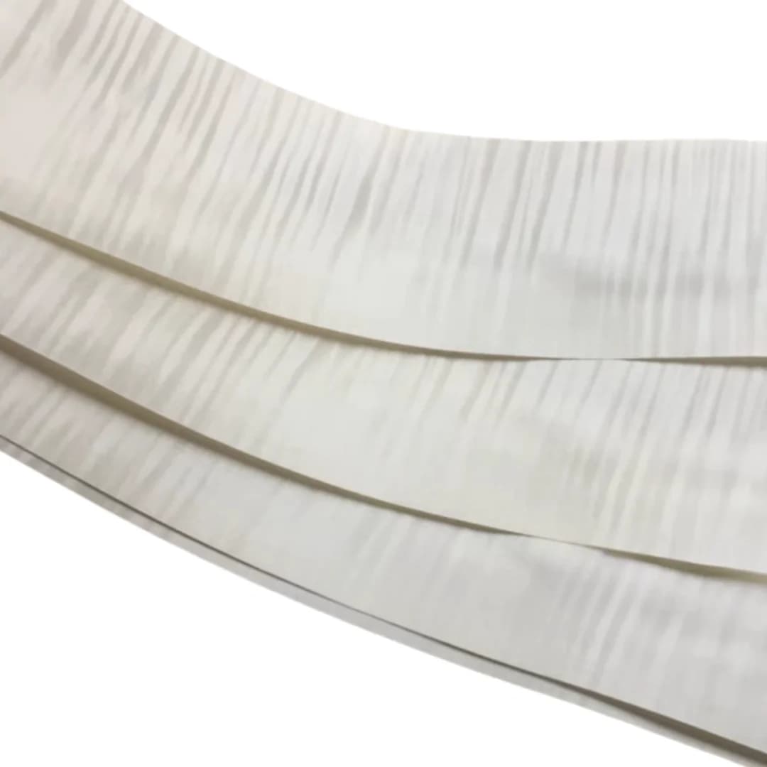 Length:2.5meters Width:140mm Thick:0.25mm Natural White Maple Horizontal Figured Wood Veneer DIY Guitar Furniture Decoration