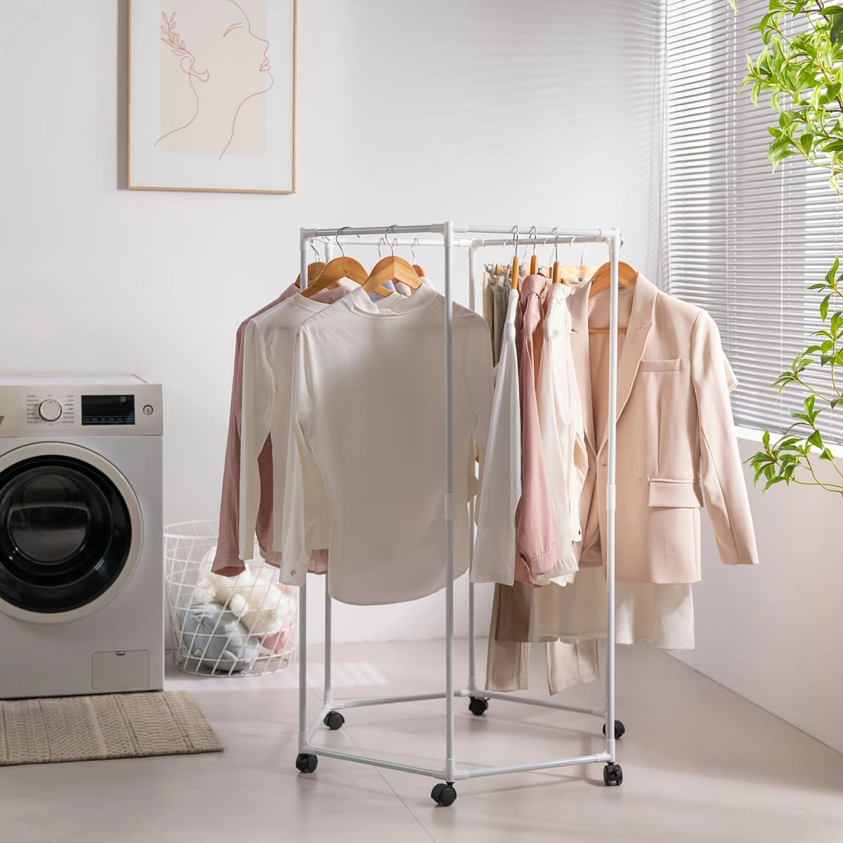 Metal 360-Degree Rotating Wardrobe Storage Rack, Freestanding 6-Rod Clothes Rack with Wheels, Space-Saving Bedroom Dormitory Wardrobe, Easy to Assemble Durable Metal Frame, Mobile Clothes Rack, Minimalist Style Wardrobe, Home Storage Solution