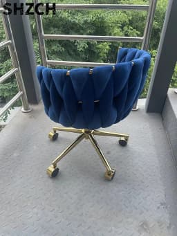 Luxury Makeup Chair with Adjustable Height, Swivel Vanity Stool for Bedroom Salon