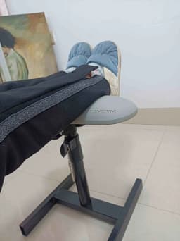 Professional Tripod Footstool Pedicure Stand Medical Manicure Extended Footrest with Lifting Rotating for Home Use