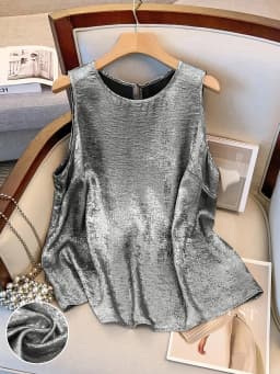 plus Size Elegant Sleeveless Top Luxury Metal Series Fashionable Casual Wear for Women