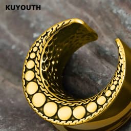 KUYOUTH 2Pcs Moon Shape Ear Gauges Tunnels Saddle Plugs Vintage Tribal Ear Stretchers Piercing Jewelry Gift for Ear Stretching