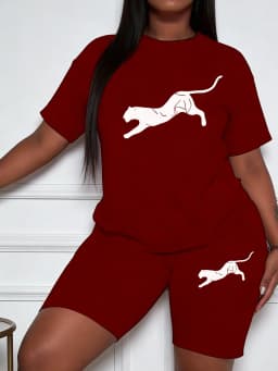Women's Plus-Size Casual Shorts Set with Running Animal Pattern Print Design, Fashionable and Comfortable
