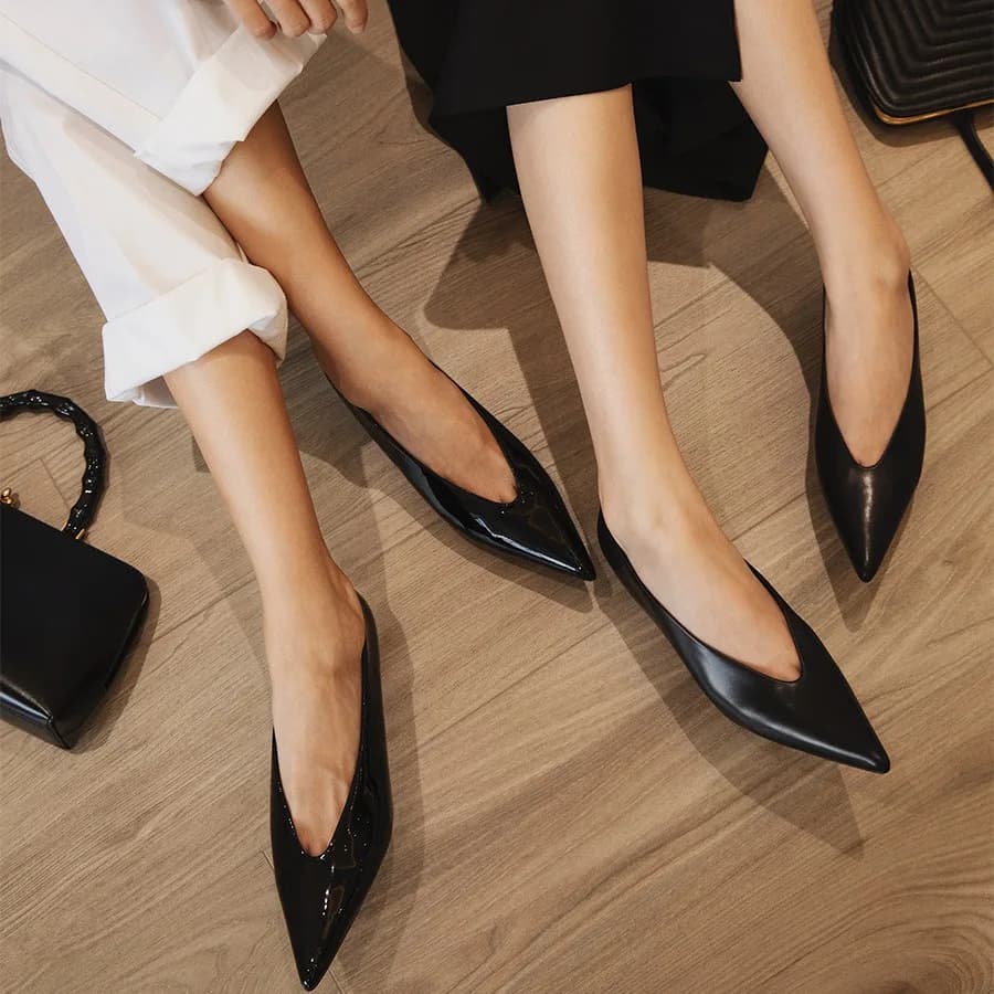 Designer Patent Leather Pointed Toe Women Pumps Shoes Fashion Shallow Slip Spring Autumn Dancing Party Low Heel Shoes
