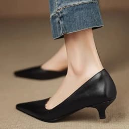 Petite French-style cats with commuting work shoes Spring and Autumn new popular pointed toe stiletto heels for women