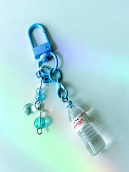 Frutiger Aero Y2K Cybercore Keychain Beaded Charm for Bags Phones Cameras Gift