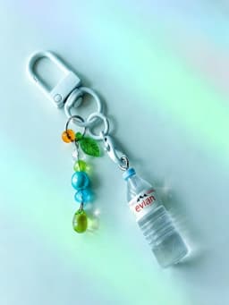 Frutiger Aero Y2K Cybercore Keychain Beaded Charm for Bags Phones Cameras Gift