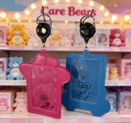 Care Bears Cute Bear Shaped Card Holder with Retractable Reel – Adorable Bag Charm for ID & Cards