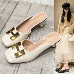 2026 New Fashion Luxury Low Heel Women's Sandals Metal Decorative Women's Sandals Square Head Women's Slippers