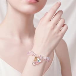 Designer Summer Fresh Crystal Bracelet for Women, Korean Fashion Light Luxury Bracelet, Gift for Best Friends, Wrist Accessory