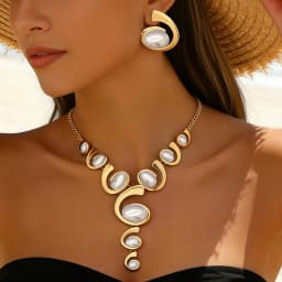 Luxury Pearl Necklace And Earring Set 2-Piece Set Exquisite Geometric Design Evening Party Accessory with Lightweight Metal Curv