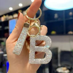 Full Rhinestone 26-Letter Keychain, Bling Car Key Ring & Sparkly Bag Charm - Perfect Small Gift