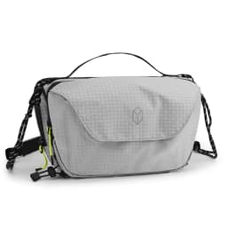 Fashion Waterproof Crossbody Bags Reflective Design Unisex Chest Bags Travel Storage Shoulder Bags Handbags Man's Messenger Bag