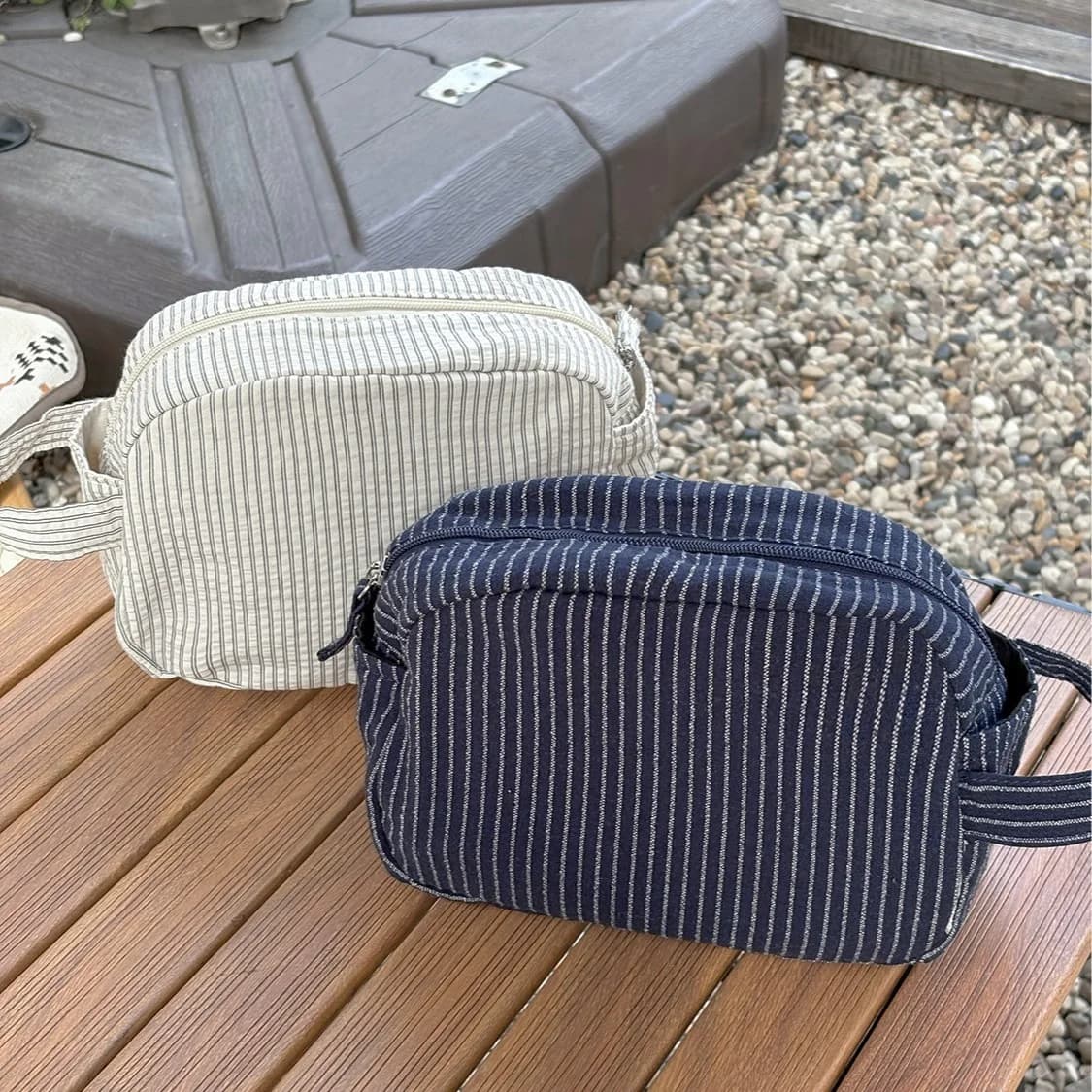 Simple fabric storage bag for travel and business trips, large-capacity toiletry bag, casual style patterned makeup bag, new mod