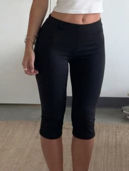 Womens Elegant Solid Black High Waist Capri Leggings Sexy Elastic Slim Breathable Bottom Four Seasons All Year Casual Sweatpants