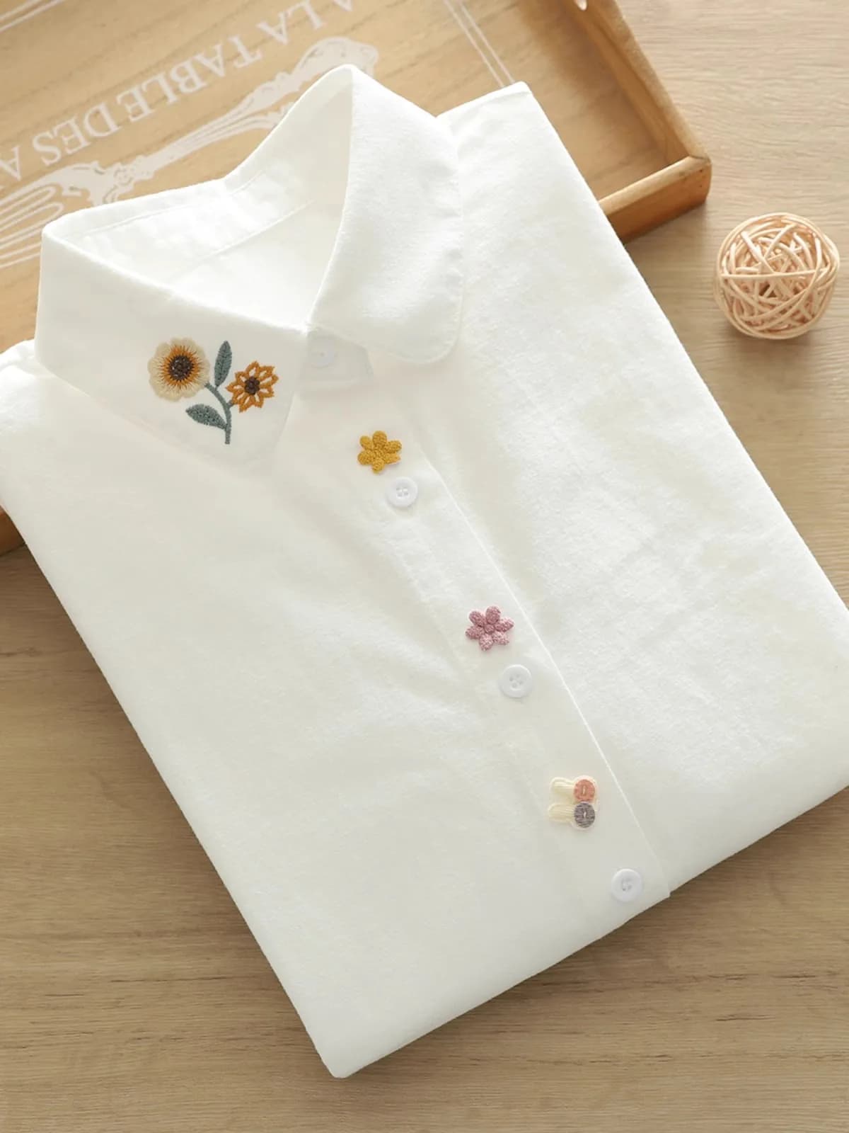 Pure Cotton Long-Sleeve Shirt for Women, New Spring and Autumn Style, Versatile, Artistic Sunflower Embroidery, 3D Cute Rabbit Shirt, Student Casual Layered Top