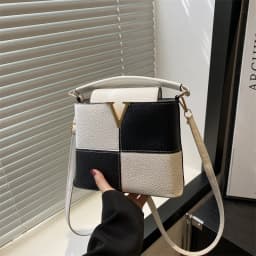 Chic V-Logo Mini Totes Bags Luxury Leather Crossbody Shoulder Bags Color-Block Handbag Purse Satchels Versatile Top-Handle Bags