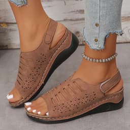 Stylist Woman Leather Summer Fashion Wedge Female Large Size Mid-heeled Platform New Comfortable Retro Sandals for Women