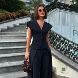 Women Fashion 2-Piece Set Single-breasted Sleeveless V-Neck Pinstripe Vest+Summer Pleated Loose Pocket Belt Zipper Pants