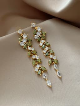 Korean new design fashion jewelry 14K gold plated luxury zircon leaf long tassel earrings elegant women's party accessories