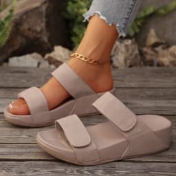 New Beautiful Toe Strap Sandals Women's Summer Outing New Temperament Square Toe Glove Toe Non-slip Roman Shoes