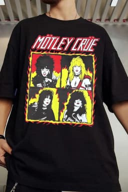 Retro 2026 Motley Crue Band Graphic TShirt Mens Womens Cotton Tee Summer Casual Short Sleeve Round Neck Clothing Loose