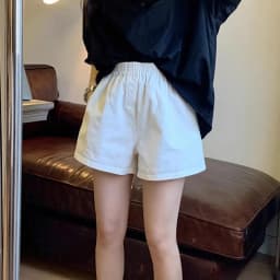 Hot Selling American Retro Spicy Girl White Casual Sports Summer Girl Thin Fit Loose Small Casual Versatile Five Point Shorts