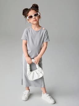 Kids Girls Gray Casual Midi Dress, Short Sleeve Crew Neck Dress with Side Stripes & Shoulder Cutouts for Daily Wear