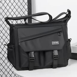 Large Capacity Crossbody Bag Sports Function Shoulder Bag Business Travel Convenient Messenger Bag Suitable for Daily Commuting