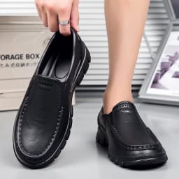Men's Chef Shoes Waterproof and Oil-Proof Kitchen Chef Shoes Light and Non-Slip Hotel Restaurant Shoes Garden Shoes Plus Size 48