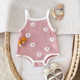 Summer Baby Jumpsuit Pink Flowers Breathable Comfortable Suspender Casual Beach Clothing Suitable for 0-3 Years Old