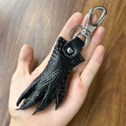 Genuine Crocodile Claw Keychain Real Leather Alligator Foot Key Ring Taxidermy Car Key Case Carabiner Hook Charm Pendant for Men