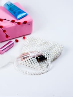 2024 Spring/Summer Hot selling Chinese Style Mini Pearl Imitation Dumpling Bun Women's Homemade Beaded Weaving Handbag