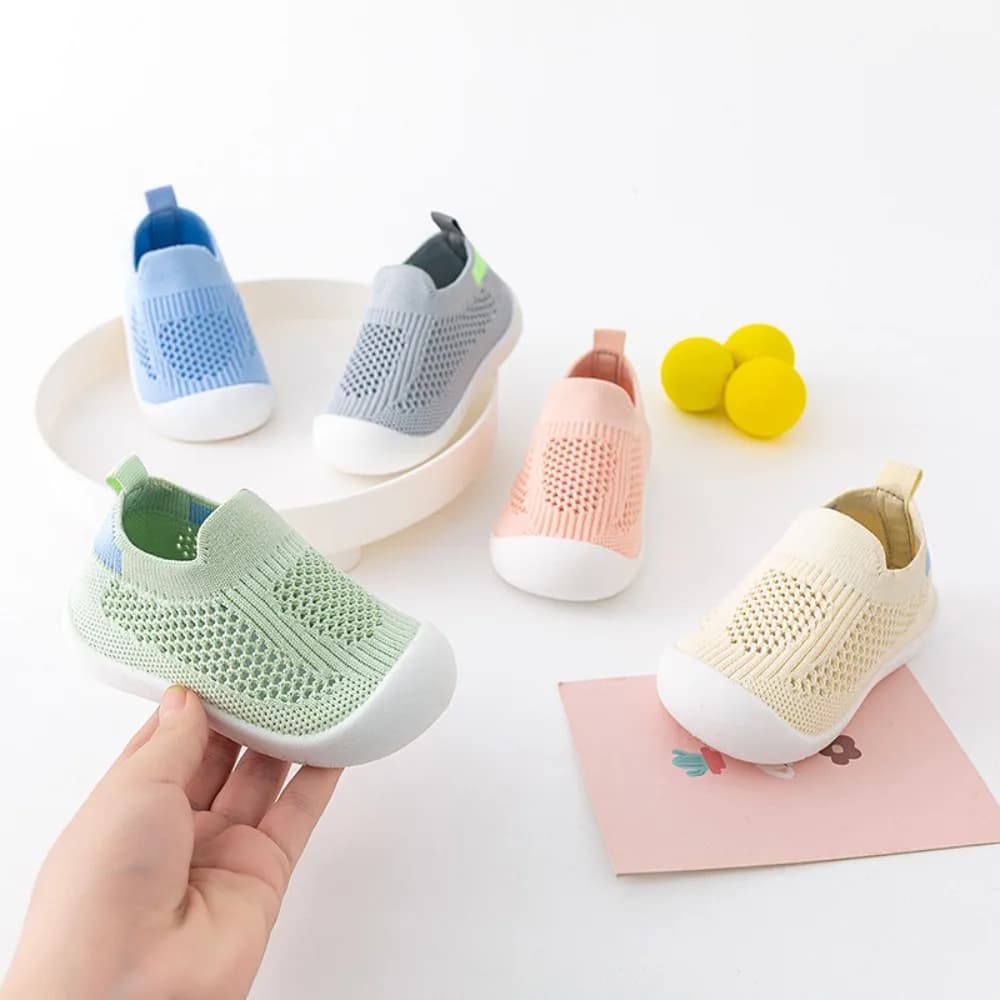 Baby Boys and Girls Mesh Breathable Toddler Shoes, Wear-resistant Non Slip Comfortable Slip on Sneakers
