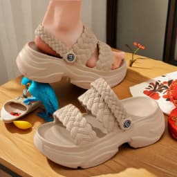 Summer Fashion Thick Bottom Comfortable Anti-Skid Lightweight Casual Women Slipper Beach Shoes