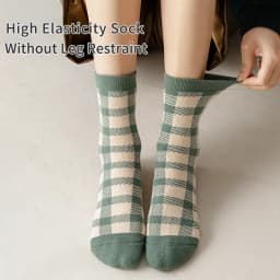 6 Pairs of Women's Autumn and Winter Cartoon Cute Flower Checkered Striped Sweet College Style Thick and Warm Looped Socks