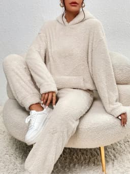 Autumn Winter Fashion Women Casual Hooded Sweatshirt Leg Pants 2 Piece Set Warm Furry Plush Trousers Suit Female Outfit