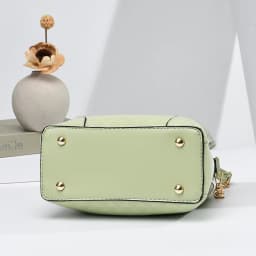 Simple senior quality women's bag, elegant temperament and fashion, large capacity single shoulder crossbody bag
