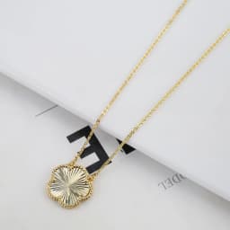 2025 Luxury Hot Selling Shiny Metal New Design Plant Five Leaf Flower Set 15mm Double Sided Women's Gilded Gift Clover